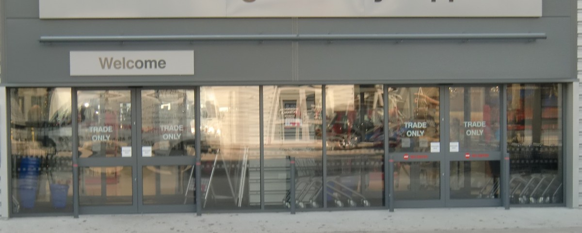 aluminium shop front